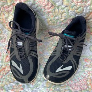 Brooks Pure Cadence Womens  8 Sneaker Shoe Black